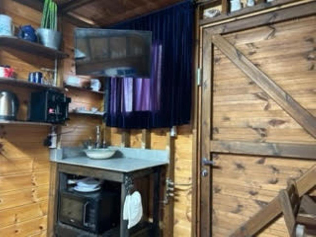 Ahuzat Shaul Seaside Bed & Breakfast Hadera Bagian luar foto