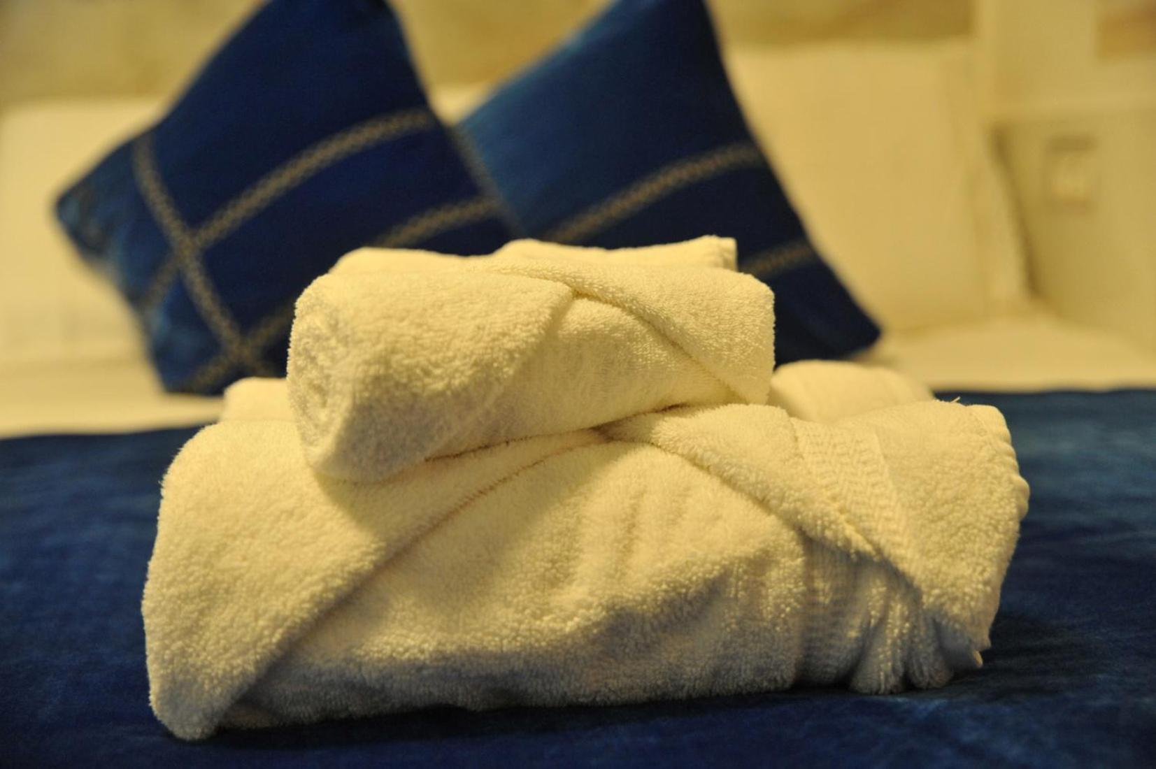 Ahuzat Shaul Seaside Bed & Breakfast Hadera Bagian luar foto